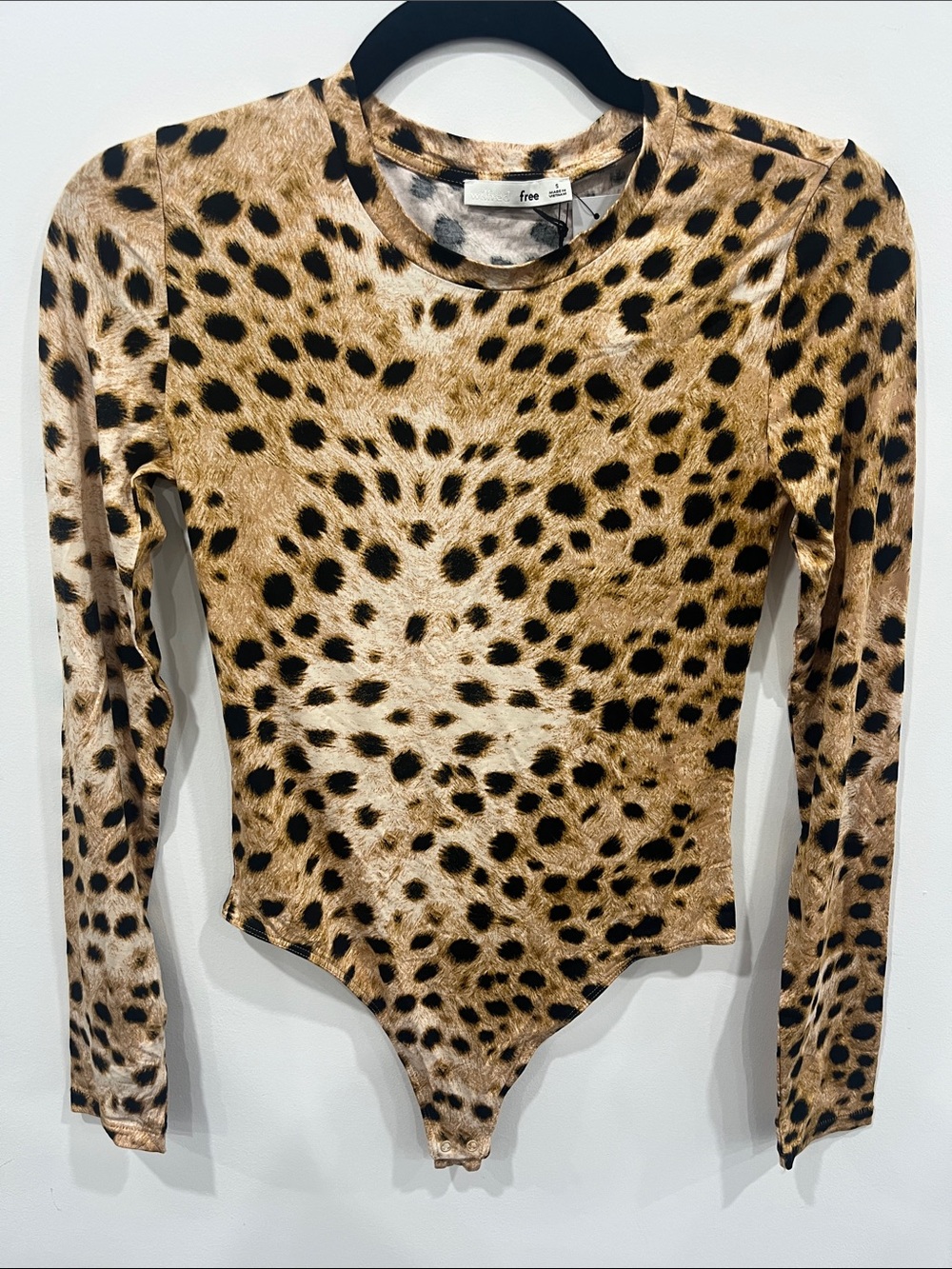 Wilfred Women’s Leopard-Print Long Sleeve Bodysuit - Tan/Black